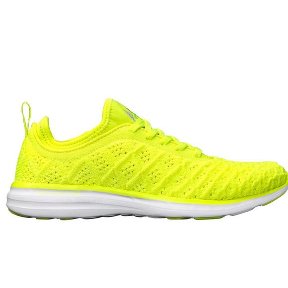 SOLD ON TRADESY NIB APL Techloom Phantom Sneakers - Picture 5 of 8